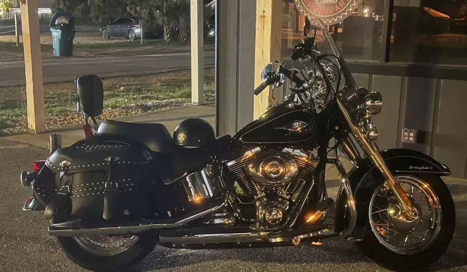 Harley-Davidson Flstc Heritage Softail Classic (Vivid Black) 2014