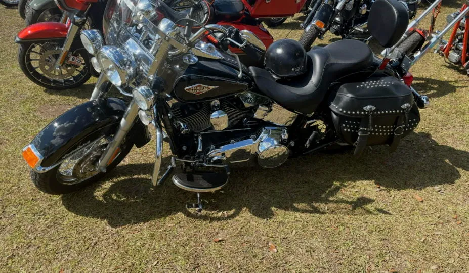 Harley-Davidson Flstc Heritage Softail Classic (Vivid Black) 2014